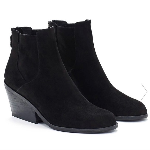 eileen fisher suede booties